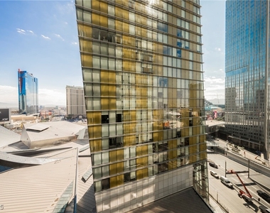 3726 Las Vegas Boulevard - Photo Thumbnail 41