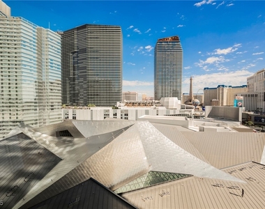 3726 Las Vegas Boulevard - Photo Thumbnail 43