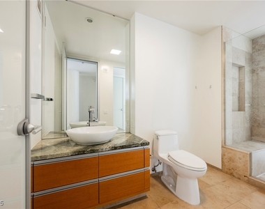 3726 Las Vegas Boulevard - Photo Thumbnail 33