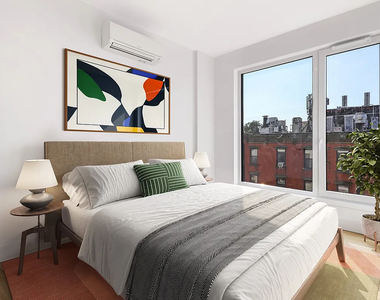 228 Berry Street - Photo Thumbnail 2