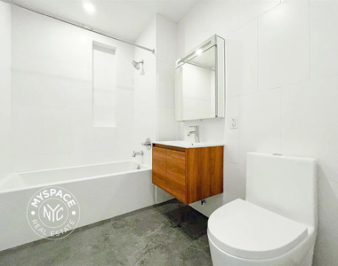 280 Meeker Avenue - Photo Thumbnail 3