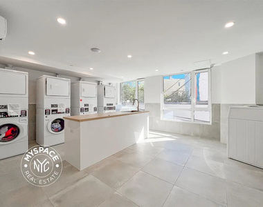 280 Meeker Avenue - Photo Thumbnail 8