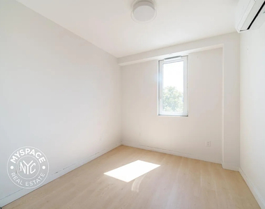 280 Meeker Avenue - Photo Thumbnail 7