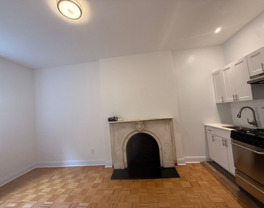 147 East 72nd Street - Photo Thumbnail 8