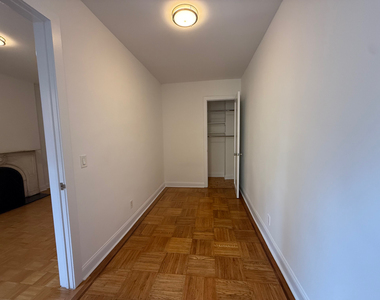 147 East 72nd Street - Photo Thumbnail 3