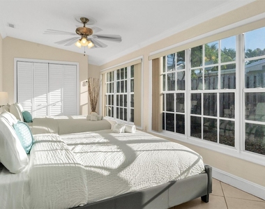 3221 Seaward Drive - Photo Thumbnail 23