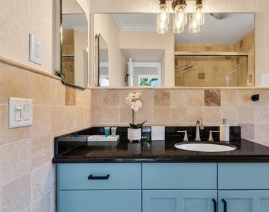 3221 Seaward Drive - Photo Thumbnail 32