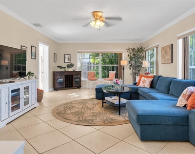 3221 Seaward Drive - Photo Thumbnail 11