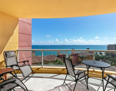 2110 N Ocean Boulevard - Photo Thumbnail 7