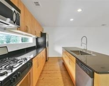 2202 N Peak Street - Photo Thumbnail 18