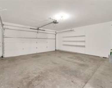 2202 N Peak Street - Photo Thumbnail 7
