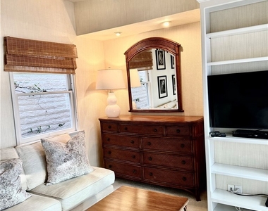 1009 N Bay Front - Photo Thumbnail 23