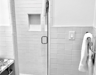 1009 N Bay Front - Photo Thumbnail 27