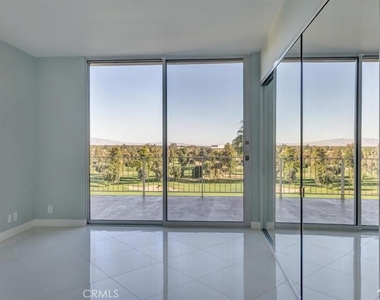 900 Island Drive - Photo Thumbnail 15