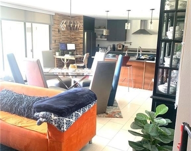 42425 Adams Street - Photo Thumbnail 7