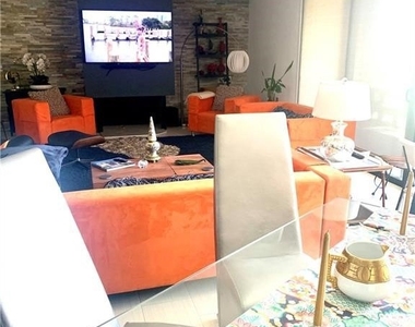 42425 Adams Street - Photo Thumbnail 8