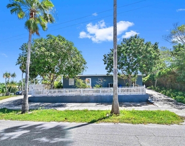 1032 W Jennings Street - Photo Thumbnail 1
