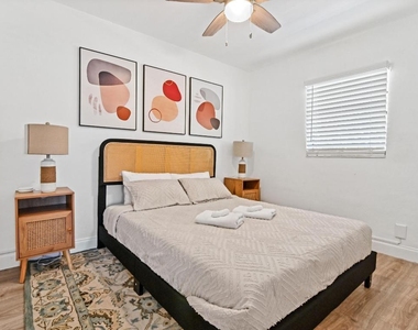 1032 W Jennings Street - Photo Thumbnail 27