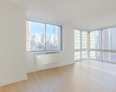 777 6th Avenue - Photo Thumbnail 34