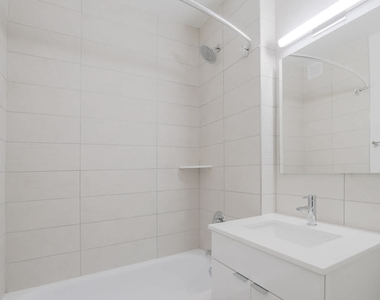 777 6th Avenue - Photo Thumbnail 14