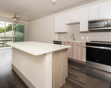 228 Athenia Drive - Photo Thumbnail 69