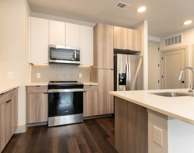 228 Athenia Drive - Photo Thumbnail 91
