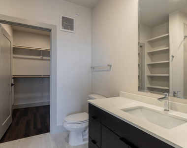 228 Athenia Drive - Photo Thumbnail 67