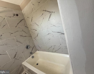 504 New Freedom Road - Photo Thumbnail 9