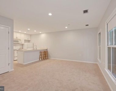648 C Street Ne - Photo Thumbnail 4