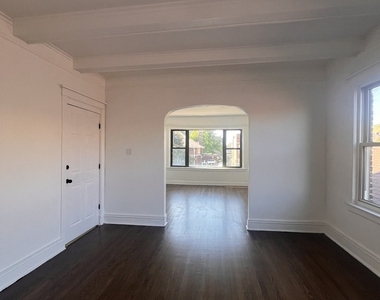 7955 S Elizabeth Street - Photo Thumbnail 6