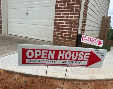 3152 Daleview Way Sw - Photo Thumbnail 2