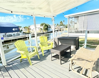 4693 Leilani Lane - Photo Thumbnail 10
