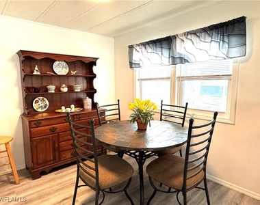 4693 Leilani Lane - Photo Thumbnail 13