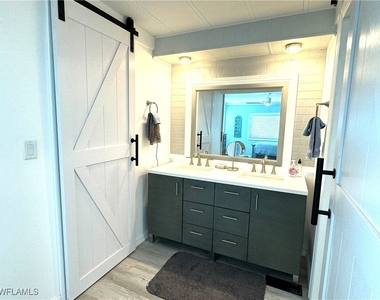 4700 Leilani Lane - Photo Thumbnail 23