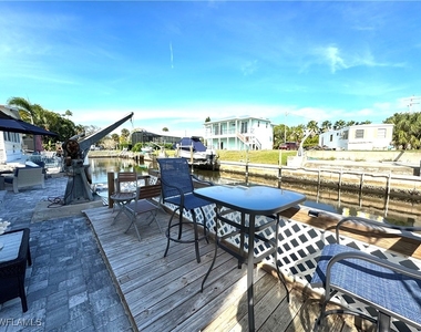 4700 Leilani Lane - Photo Thumbnail 14