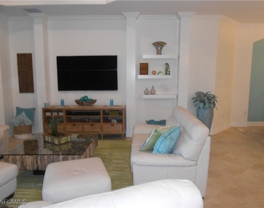 28628 Derry Court - Photo Thumbnail 15