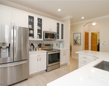 4853 Hampshire Court - Photo Thumbnail 14