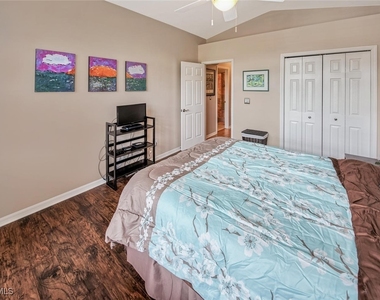 23036 Lone Oak Drive - Photo Thumbnail 18