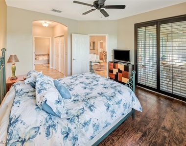 23036 Lone Oak Drive - Photo Thumbnail 21