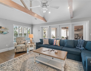 1320 Marlin Drive - Photo Thumbnail 3