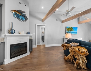 1320 Marlin Drive - Photo Thumbnail 5