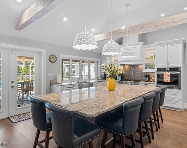 1320 Marlin Drive - Photo Thumbnail 7