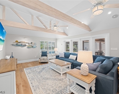 1320 Marlin Drive - Photo Thumbnail 9