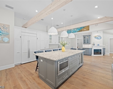 1320 Marlin Drive - Photo Thumbnail 7