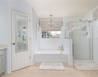 2250 Grove Drive - Photo Thumbnail 17