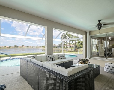 2250 Grove Drive - Photo Thumbnail 27