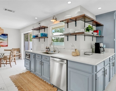 2680 Longboat Drive - Photo Thumbnail 10