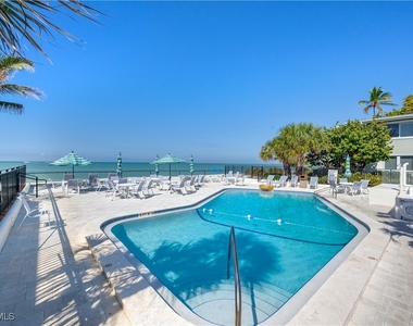 1065 Gulf Shore Boulevard N - Photo Thumbnail 17