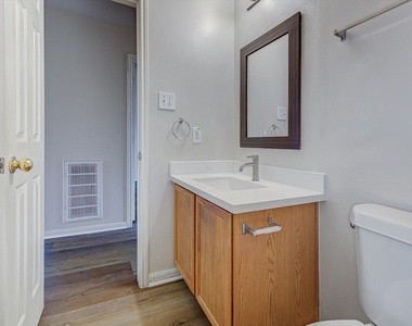13983 Maximos Drive - Photo Thumbnail 27