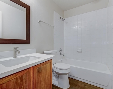 13983 Maximos Drive - Photo Thumbnail 26